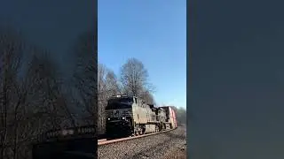(The Worst of PSR) NS 4155 Leads a Combo Train Out of Spartanburg, SC! #shorts #trains #railway