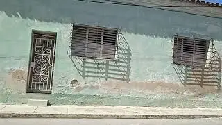 Calle Morales Lemus, Holgu&iacute;n Cuba.#callesdecuba #cuba#travel #nature