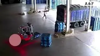 Why Warning Lights Aren&rsquo;t Enough &ndash; How TSforklift AI Prevents Forklift-Pedestrian Accidents