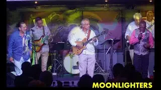 Kingston Town - Moonlighters LIVE@KafeBlue