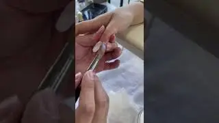 #nails How to lay acrylic! #nails #acrylicnailtutorial #tipsandtricks #howtodo #