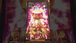Playing the new #dancingdrums #smilyslotmachinewinner love to hear the drums #bigwinnerslots