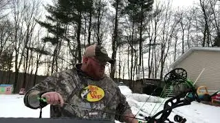 Hoyt RX3 Bone Collector Edition
