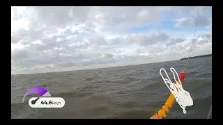 Foilsession # 32 SABFOIL T45  Mast 111cm W645 S420 Naish Slash 5 meter 25 knots
