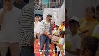 Bobby Deol with Kids
