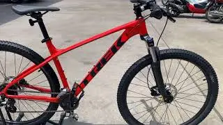 Trek Marlin 6 2021 Size M 29er Mountain Bike