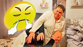OTEVŘEL JSEM SI DÁREK DŘÍV *PRANK*