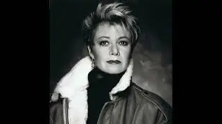 Elaine Paige - Chess Interview - 1986