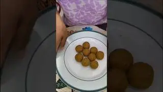 सिर्फ 3 चीज़ों से हल्दी लड्डू#बच्चों के लिए हेल्दी मिठाई#Immunity Booster#ytshorts #shortsfeed