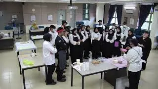 BBD20403 PENGAJARAN MIKRO: PENGAJARAN AMALI BASIC BUTTERCREAM DECORATION CUPCAKE