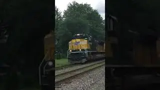 Union Pacific #1995 Chicago Northwestern Heritage unit! Passes through Kirkwood, MO