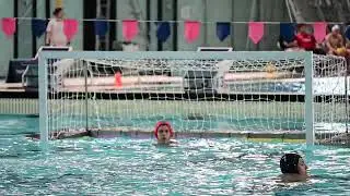 ❌🥅 Penal atajado por Mati Itoiz #metropolitano #waterpolo #goalkeeper 