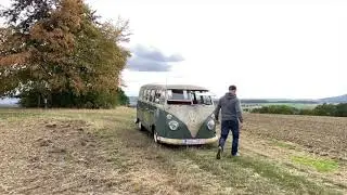 66&lsquo; VW T1 Rainbo Records Split Window