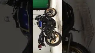 Kawasaki ZRX400