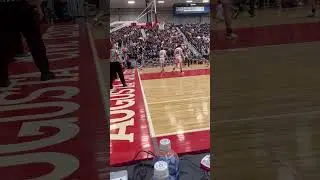Wyatt Bennett with a third quarter basket for Mt. View in Class C state championship game