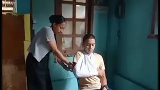 First Aid in Hand Injury