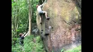 The arete left hand (6b/v4) At matlock quarry