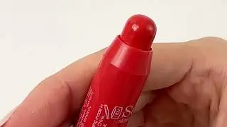 Swatch of Lip Dome in 