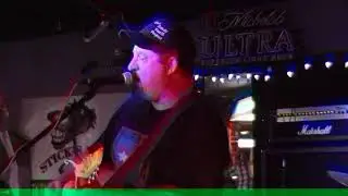 Raining on Sunday Keith Urban cover with epic fail and recovery..lol