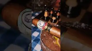 Named After A Poet 😮 | #Byron Reserva 5 A&ntilde;os | #History #Cigars #CigarLife #CigarCulture #Shorts #Fy