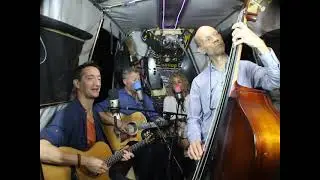 2021 Narrowboat Sessions. The Lost Notes, 'Holding On'