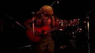 Iyogibela (feat.  Maqhinga Radebe)
