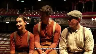 The Puppeteers behind Joey | War Horse | Leeds Grand Theatre