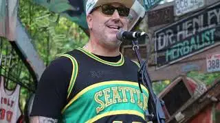 Reggae Version / Friends in Low Places / Live