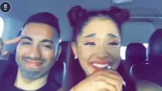 TRY NOT TO LAUGH! (Celebrities with the BEST Laugh EVER)