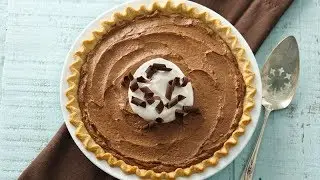 How to Make French Silk Chocolate Pie | Pillsbury Recipe