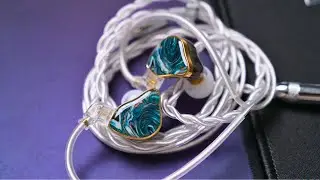 Beautiful Stabilized Wood and Fun Sound 7 Driver IEM - Nicehck NX7 MK4