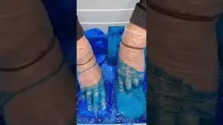 Blue squeeze #asmr #suds #spongesqueeze