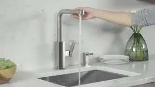 GROHE | Tallinn Pull-Out Kitchen Faucet | Product Video