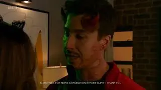 Daniel Almost Catches Daisy and Ryan Kissing At The Party