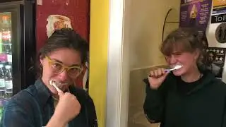 French backpackers in Edinburgh Fringe2019