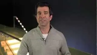 ERIC BENTON ; ACTOR/ PRESENTATOR for  VIDEOTRON (illico) -(english)
