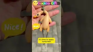 🌞✨ Watch This Adorable Keychain Turn Into a Roast Duck in the Sun &ndash; UV Magic at Its Best! 🦆🔥