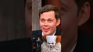 La FLOTANTE SONRISA y OJO de Bill Skarsg&aring;rd como Pennywise #shorts #pennywise #cine