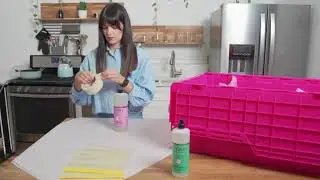 How to pack cleaning products & liquids - Piece of Cake Moving & Storage
