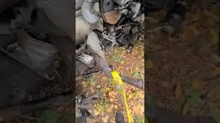 USING MY LIFTED TRUCK TO RIP EXHAUST OUT OF VW BEETLE
