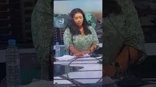 Coulisses du journal sur la 2stv avec la journaliste Coumba Guiss&eacute;
