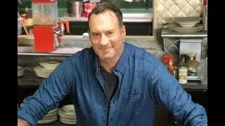 Scott Patterson, Pres/CEO of Scotty P's Big Mug Coffee, hosts UPtv&rsquo;s Gilmore Girls Binge-a-Thon