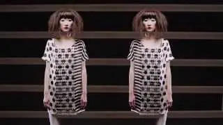 The Lenticular Dress by Antoine Peters | A film by Oscar Verpoort