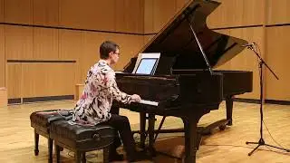Curva ao Infinito (Curve Toward Infinity) &ndash; Edson Zampronha | Performed live by Luciane Cardassi
