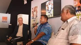 Gordan Bray (rugby commentator) with Serevi and FRU chairman Francis Kean.