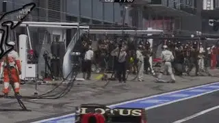 Webber&rsquo;s wheel hits pit cameraman