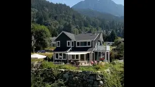 Beautiful Britannia Beach Craftsman Home!