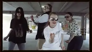 LAA LEE, HECTIC DIAMONDS - NEAT WID IT | VEROCHKIN CREW