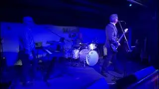 Radio Costello playing You Belong To Me at The Marrs Barr Worcester Jan 24th 2026.
