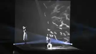 Sia's (Live at Wells Fargo Center Philadelphia) ＂Nostalgic For The Present Tour＂ 2016 Tour (4K UHD)